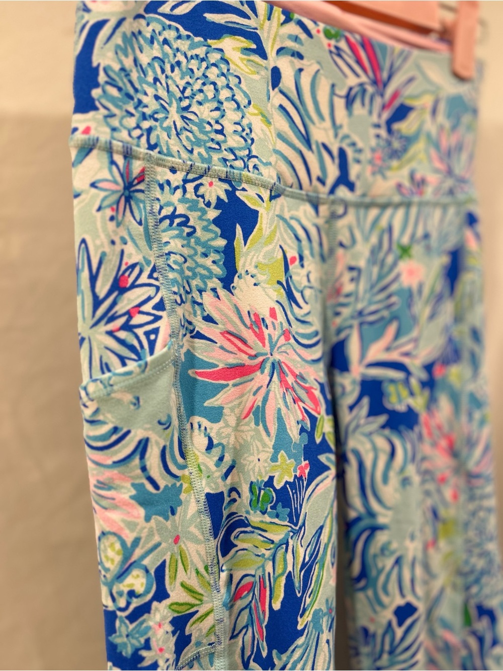 Lilly Pulitzer Pink & Aqua Printed Leggings XS